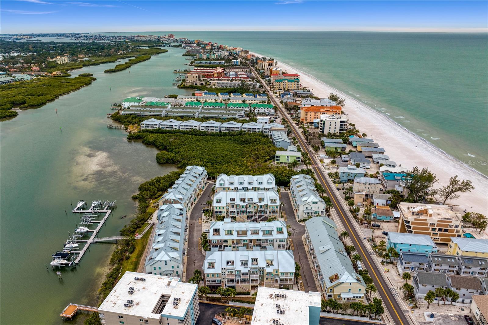 19915 GULF BLVD #303, INDIAN SHORES, FL, 33785
