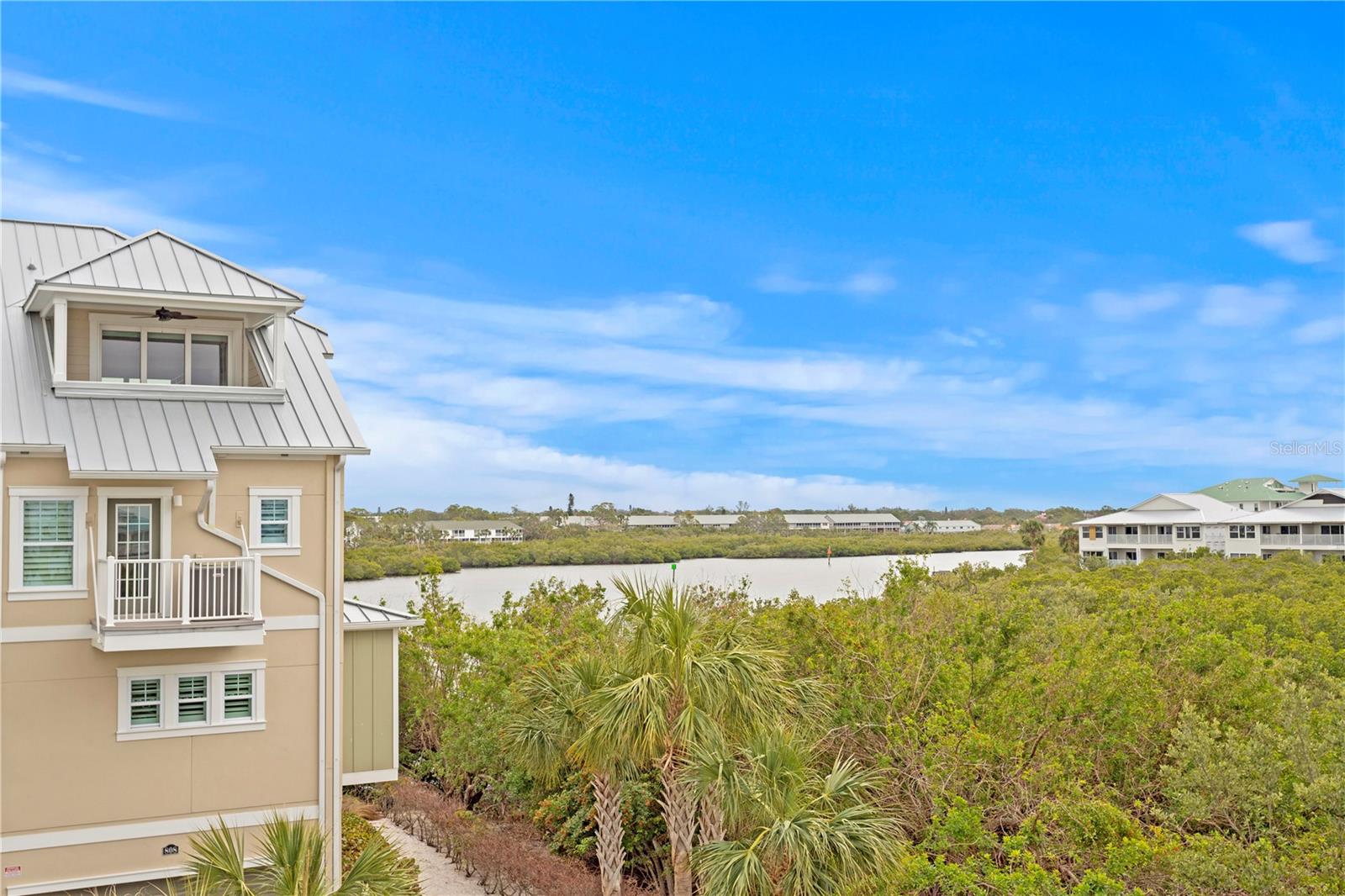 19915 GULF BLVD #303, INDIAN SHORES, FL, 33785