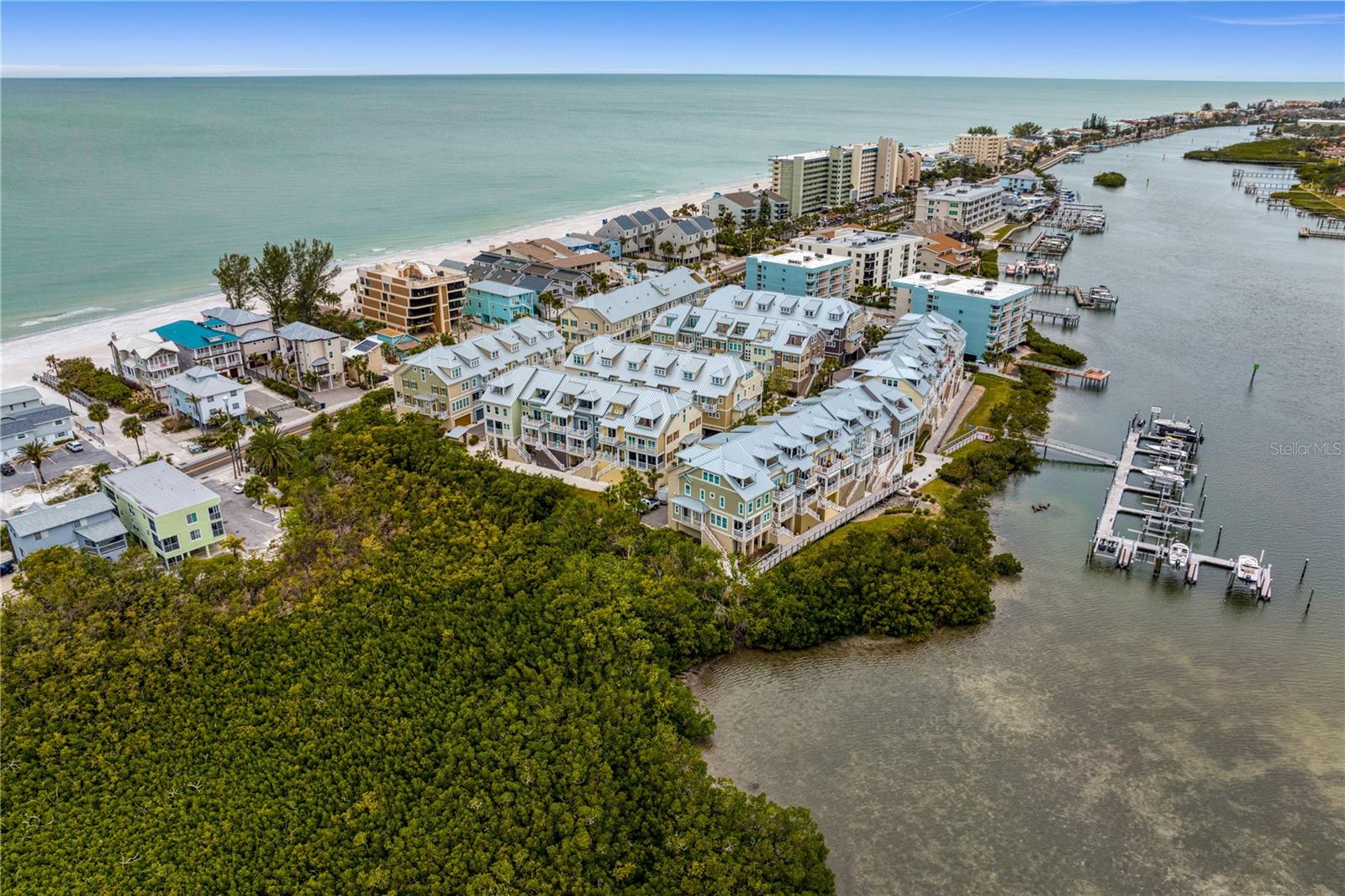 19915 GULF BLVD #303, INDIAN SHORES, FL, 33785