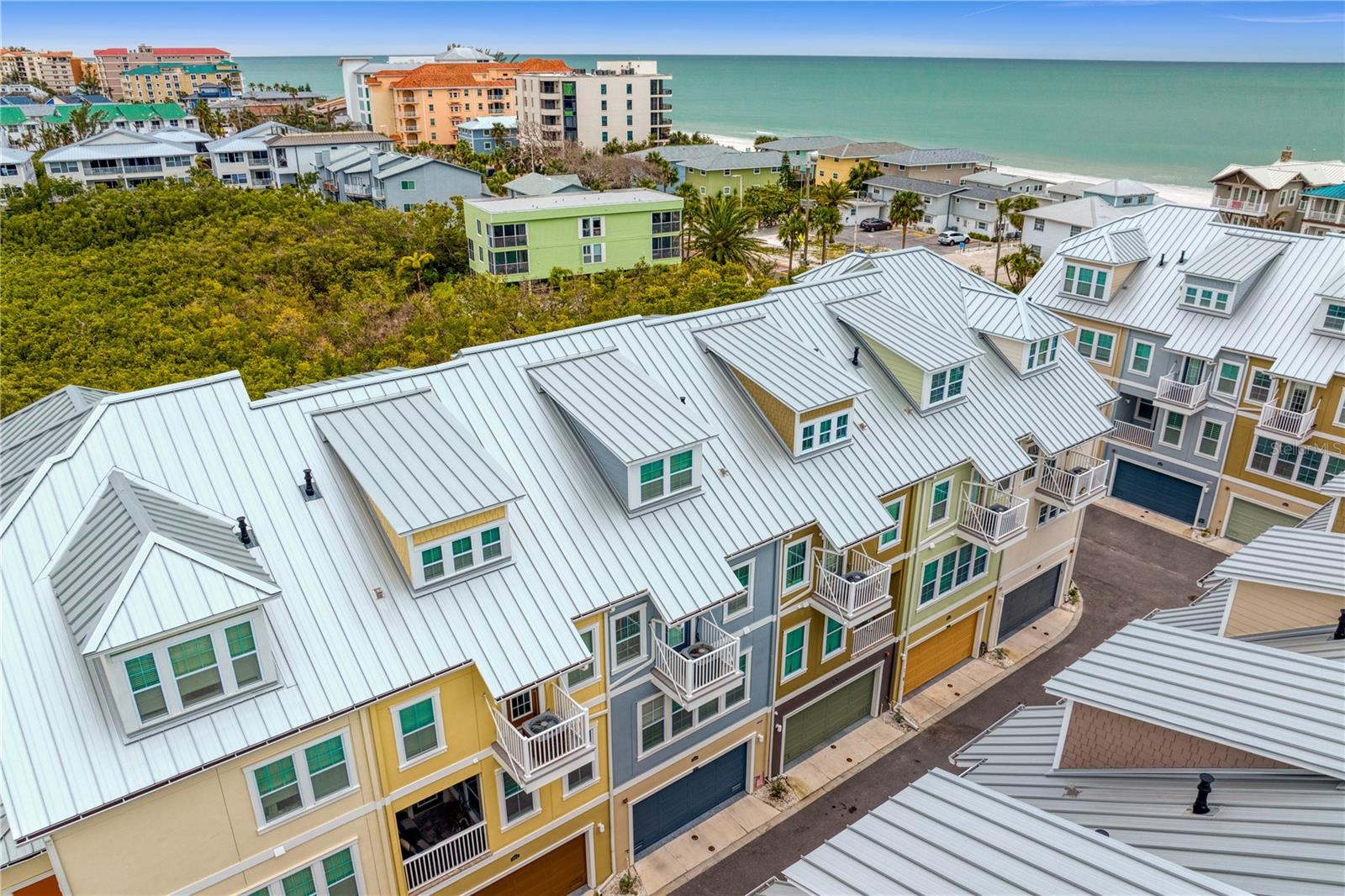 19915 GULF BLVD #303, INDIAN SHORES, FL, 33785