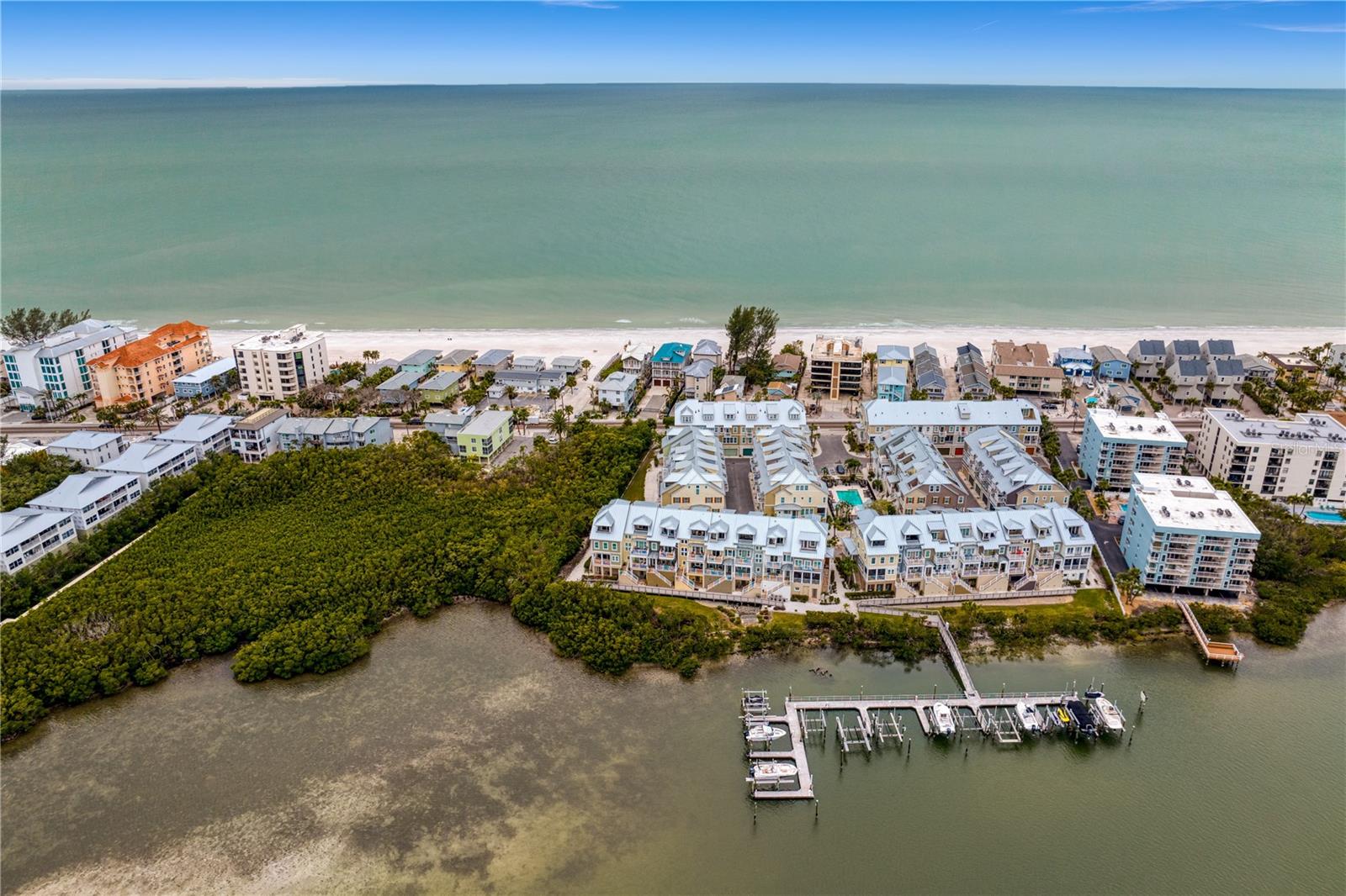 19915 GULF BLVD #303, INDIAN SHORES, FL, 33785