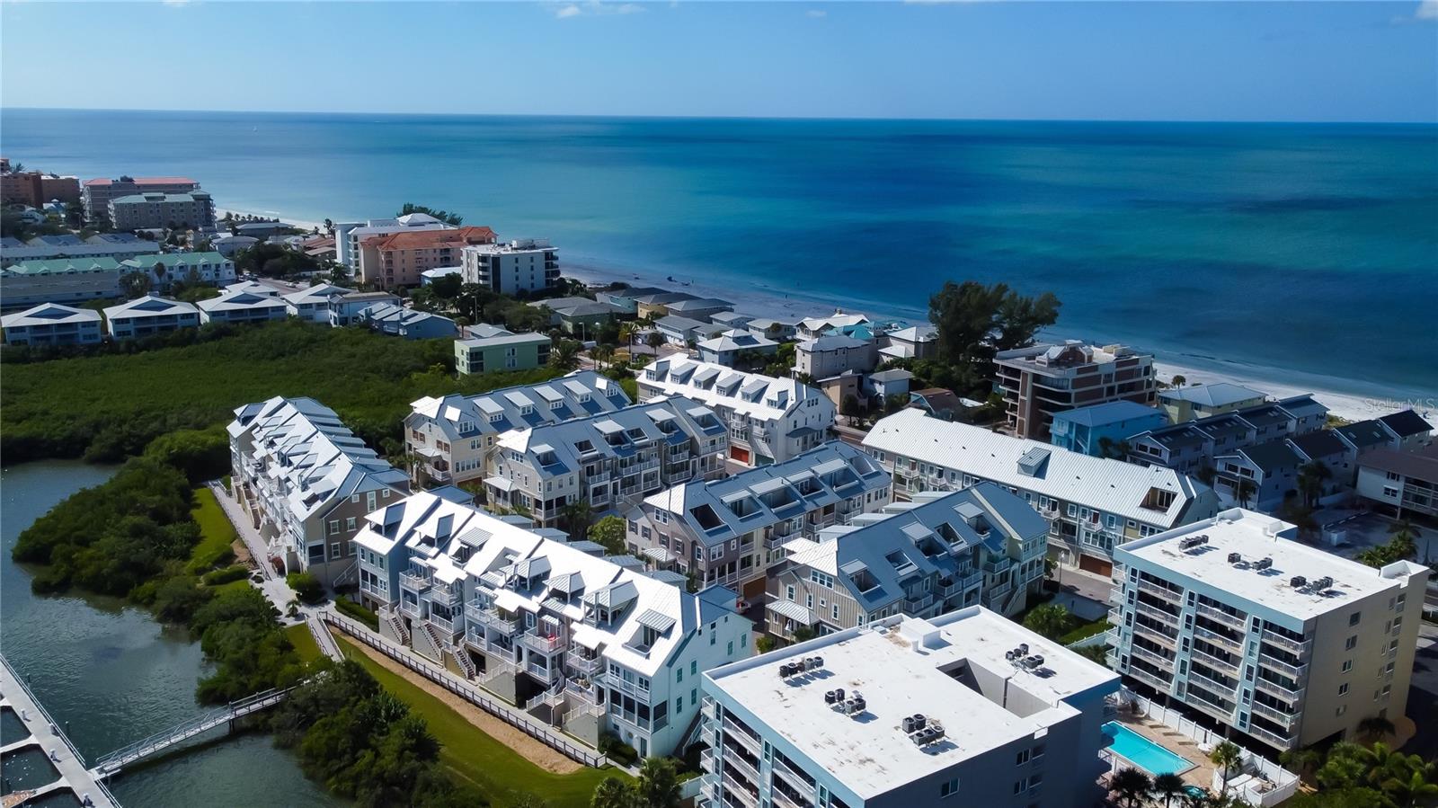 19915 GULF BLVD #303, INDIAN SHORES, FL, 33785