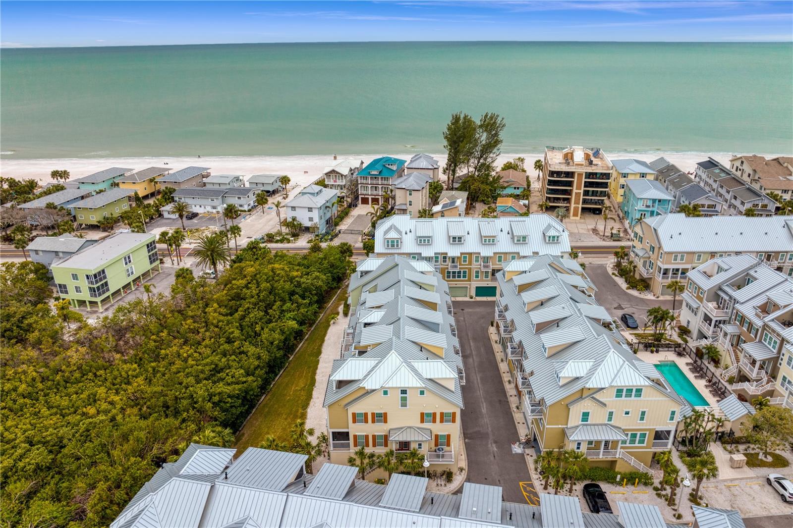 19915 GULF BLVD #303, INDIAN SHORES, FL, 33785