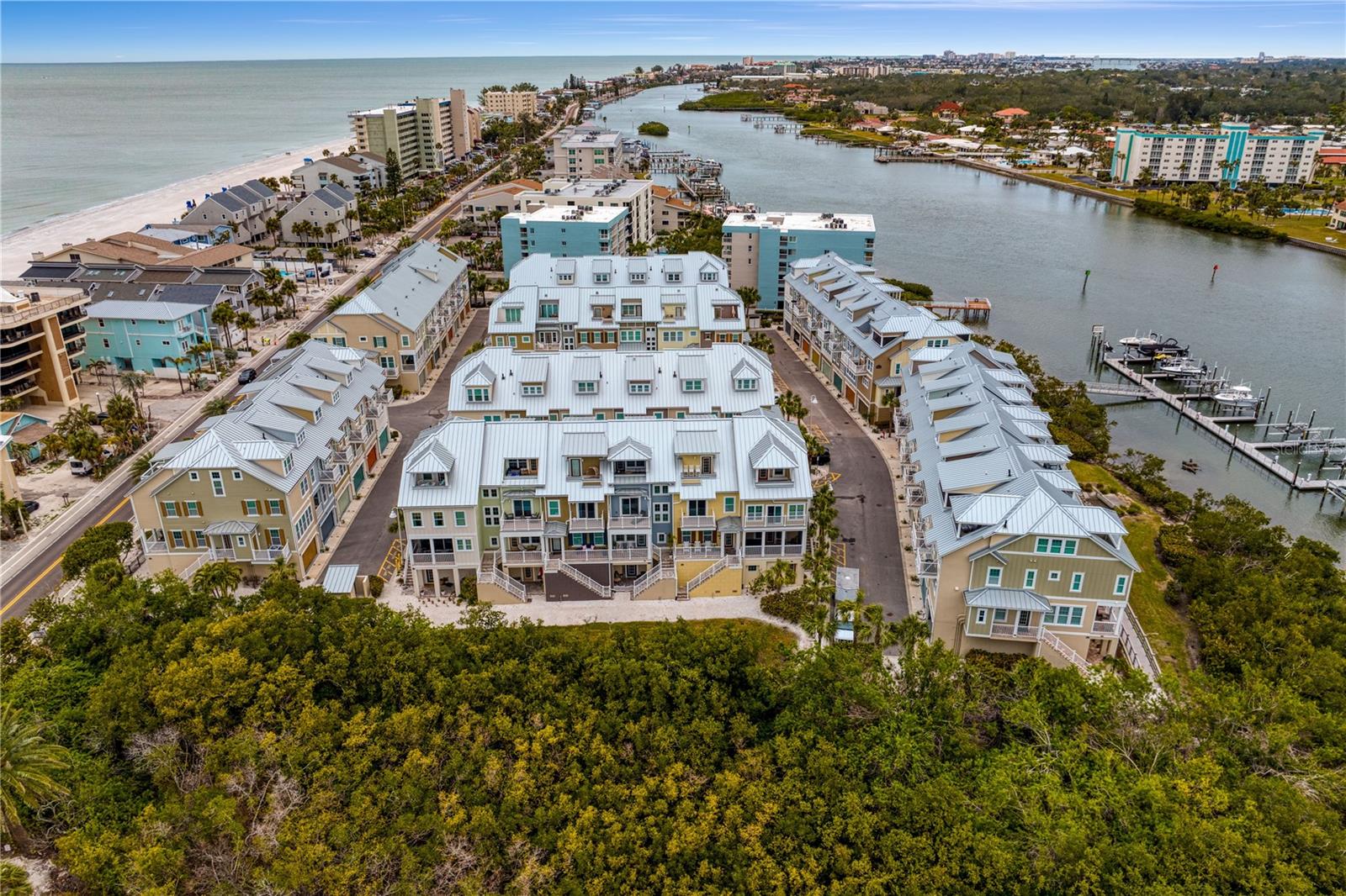 19915 GULF BLVD #303, INDIAN SHORES, FL, 33785