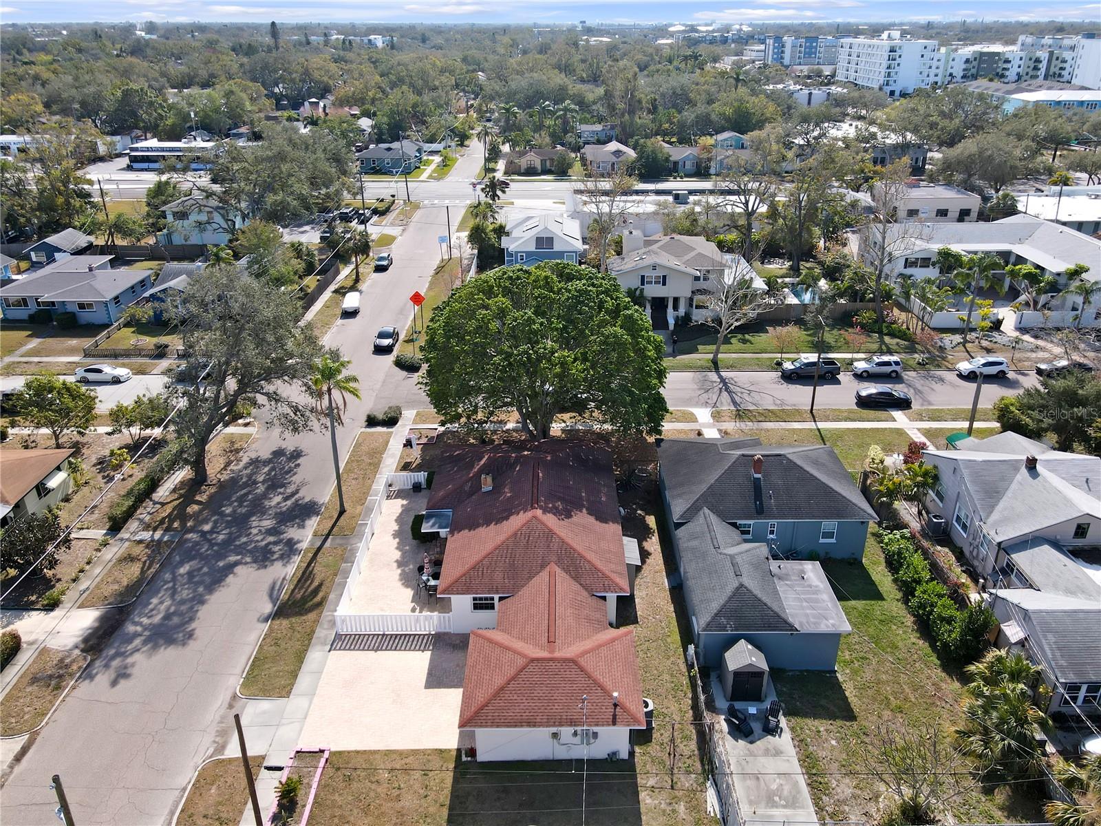 600 30TH ST N, ST PETERSBURG, FL, 33713