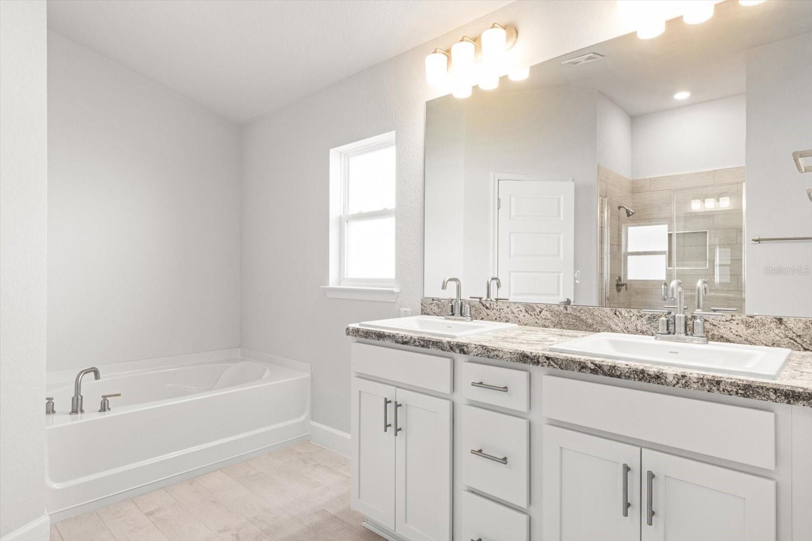 353 W REXFORD DR, BEVERLY HILLS, FL, 34465