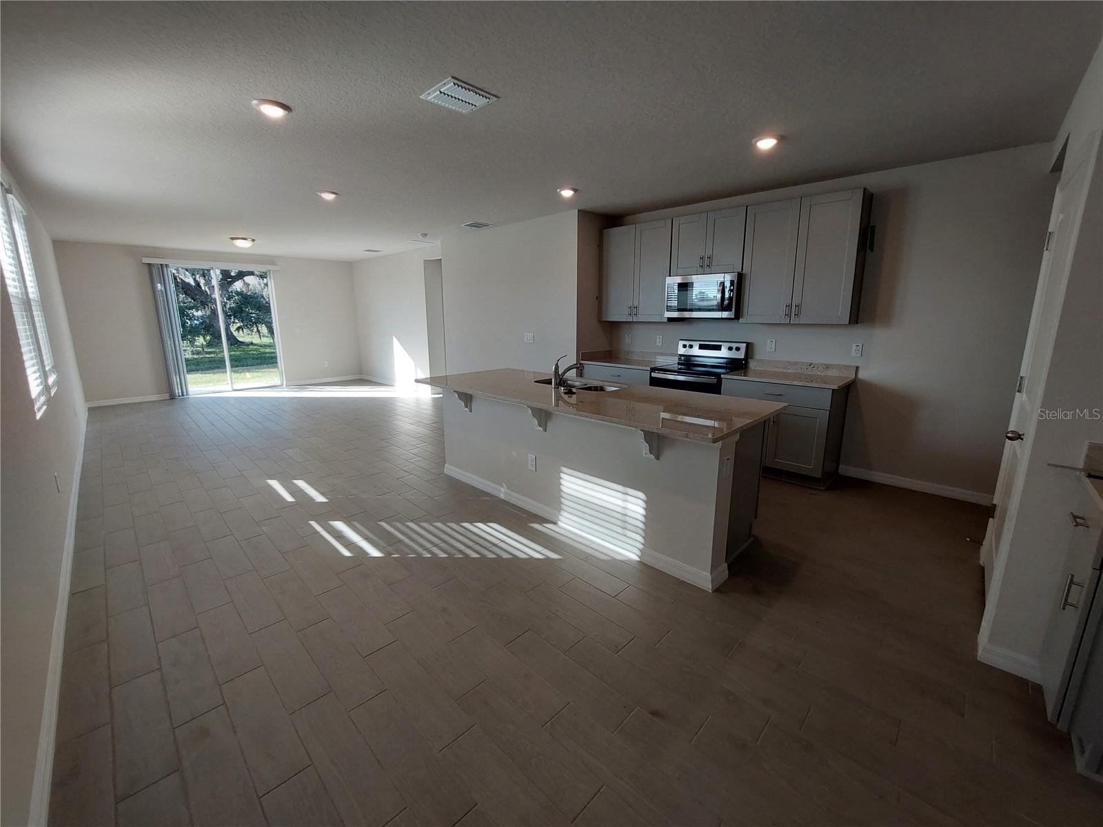 34775 TELLURIDE LN, ZEPHYRHILLS, FL, 33541