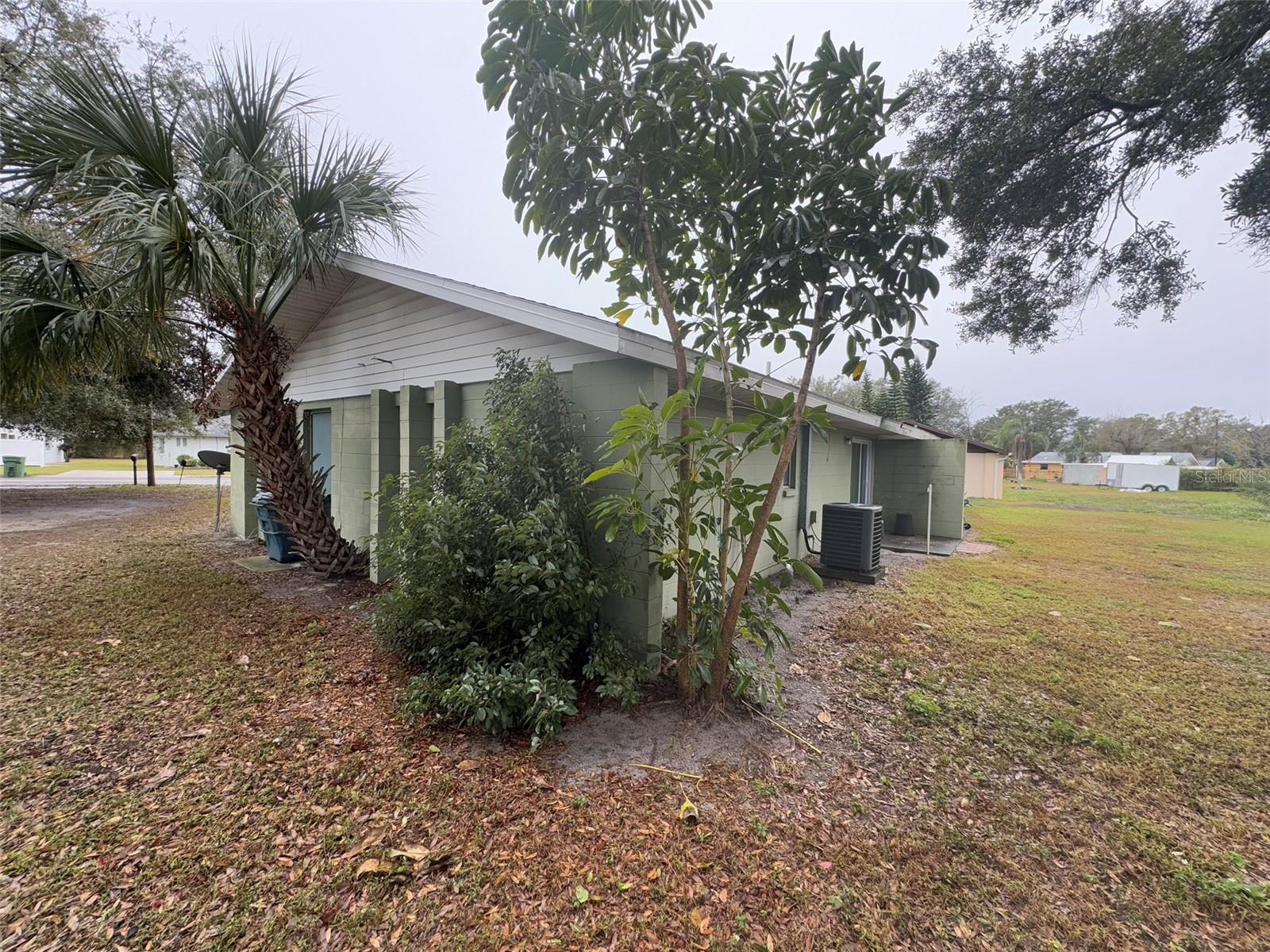 2429 AVENUE B SW #A,B, WINTER HAVEN, FL, 33880