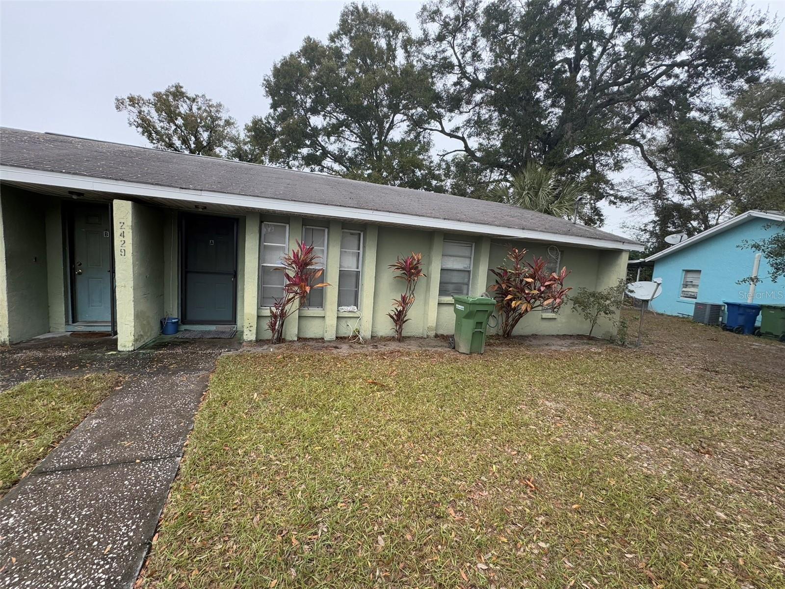2429 AVENUE B SW #A,B, WINTER HAVEN, FL, 33880