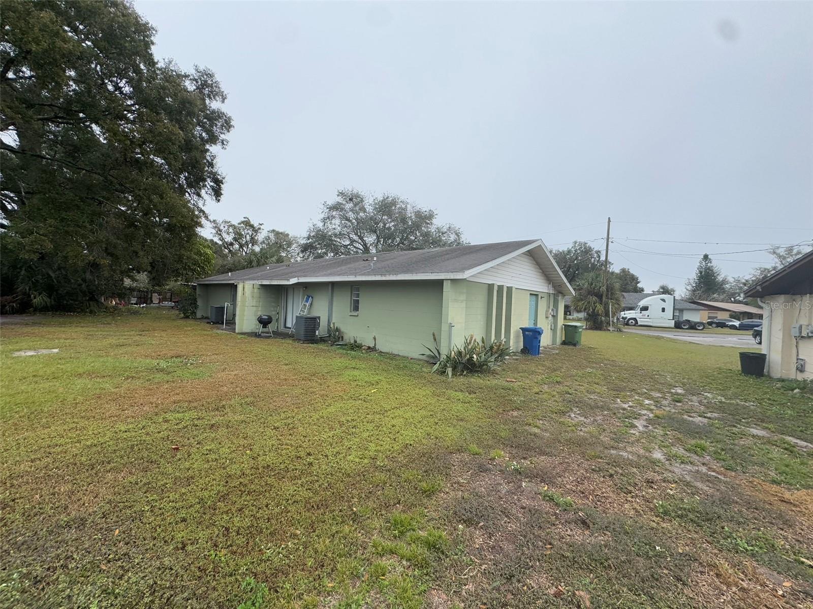 2429 AVENUE B SW #A,B, WINTER HAVEN, FL, 33880