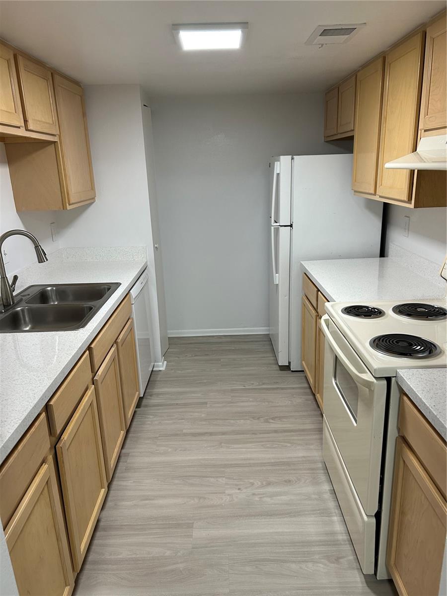 5400 26TH ST W #J158, BRADENTON, FL, 34207