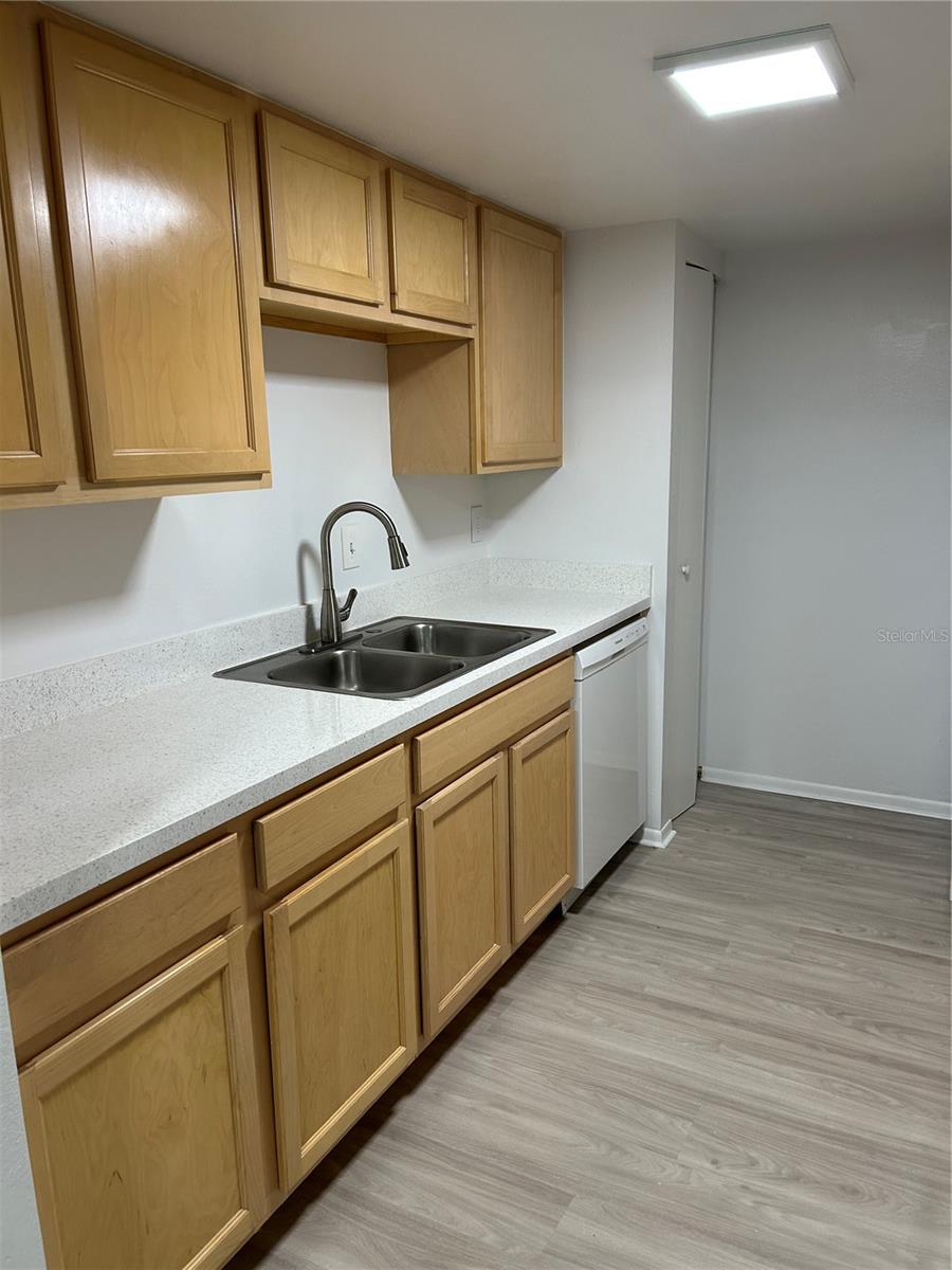 5400 26TH ST W #J158, BRADENTON, FL, 34207