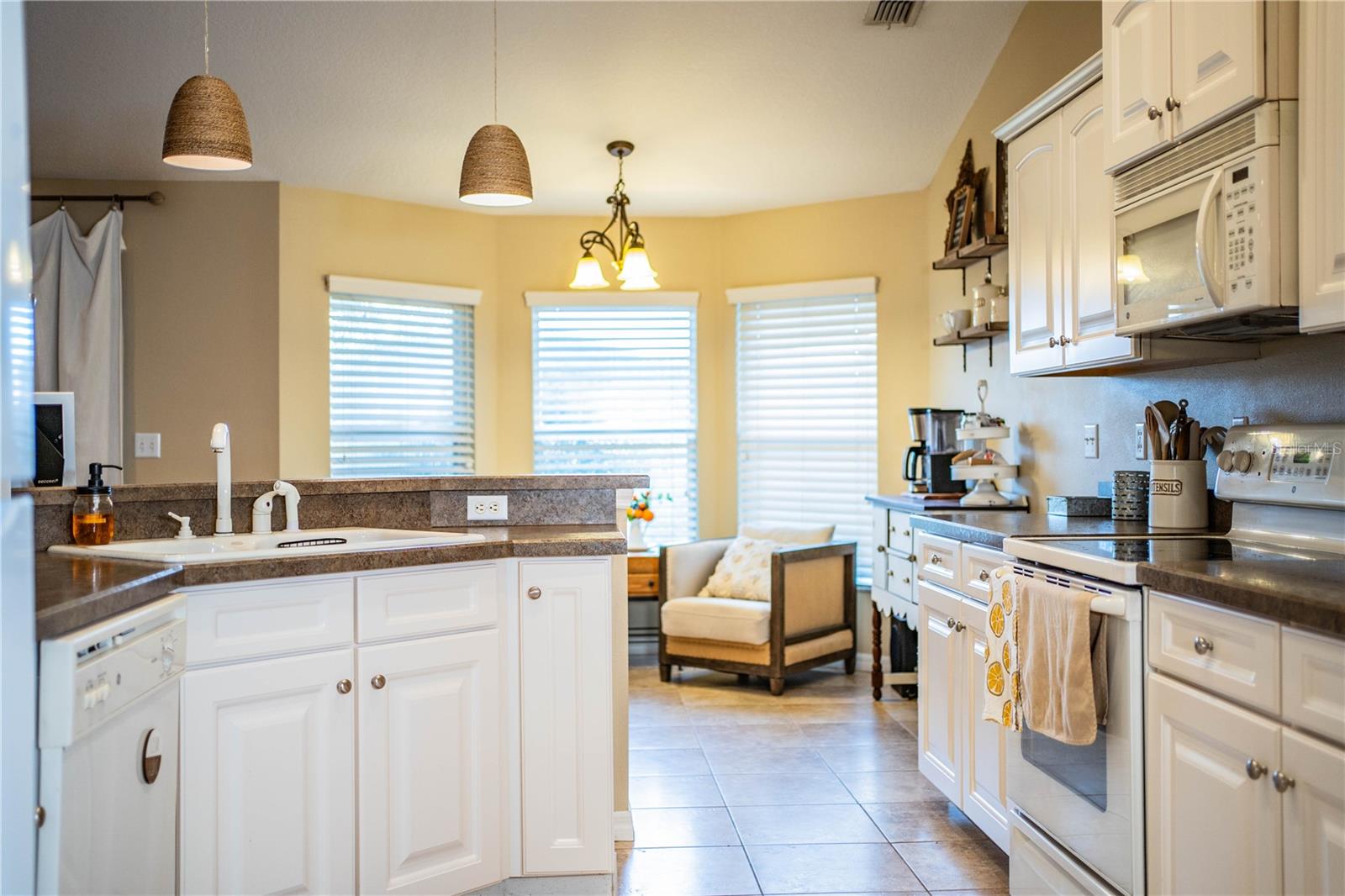6358 ALAMANDA HILLS DR, LAKELAND, FL, 33813