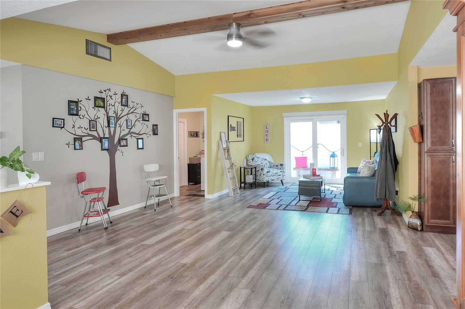 107 LAS FLORES, WINTER HAVEN, FL, 33884