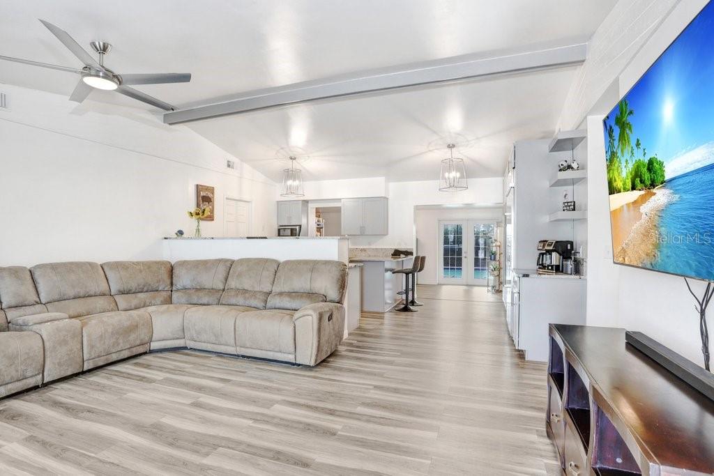 6543 SPANISH MOSS CIR, TAMPA, FL, 33625