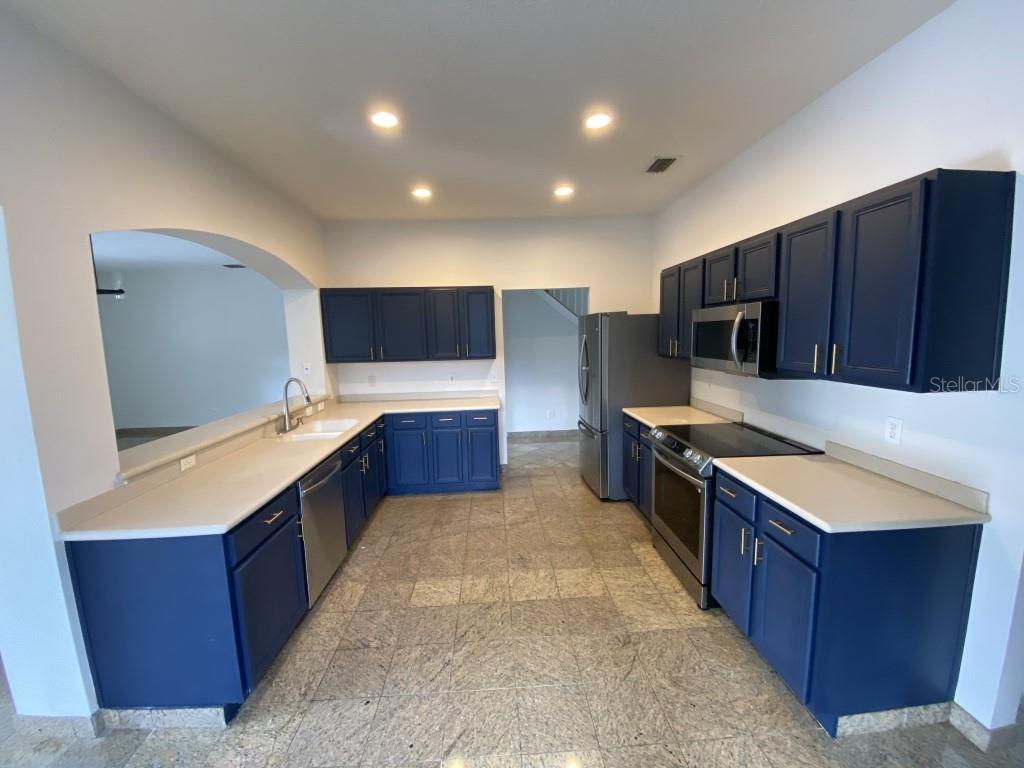 1542 MCCREA DR, LUTZ, FL, 33549