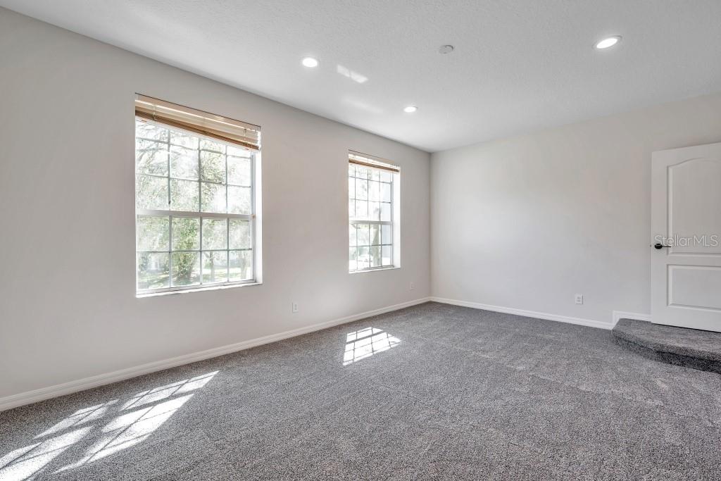 1542 MCCREA DR, LUTZ, FL, 33549