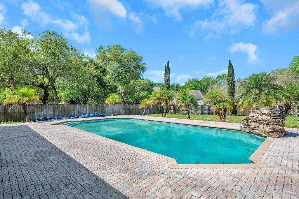 1542 MCCREA DR, LUTZ, FL, 33549