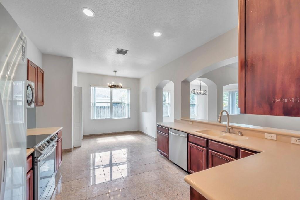 1542 MCCREA DR, LUTZ, FL, 33549