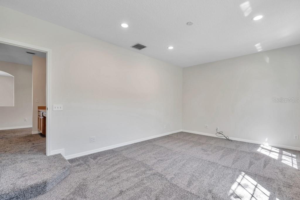 1542 MCCREA DR, LUTZ, FL, 33549