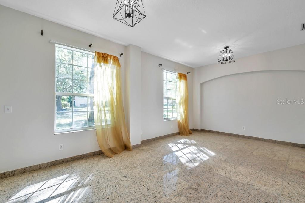 1542 MCCREA DR, LUTZ, FL, 33549