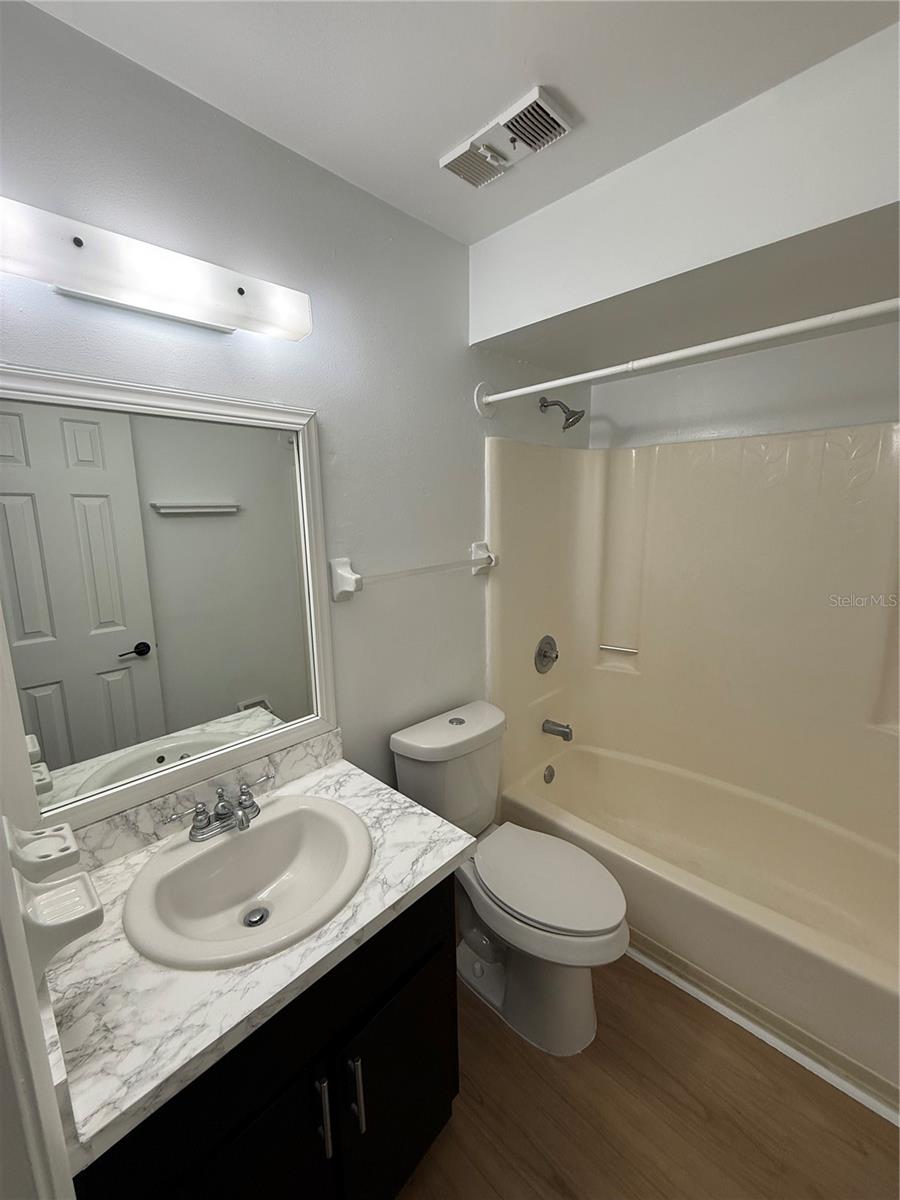 18 WINDTREE LN #201, WINTER GARDEN, FL, 34787