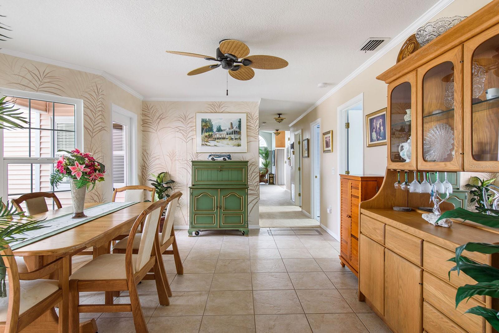2805 N BEACH RD #B, ENGLEWOOD, FL, 34223
