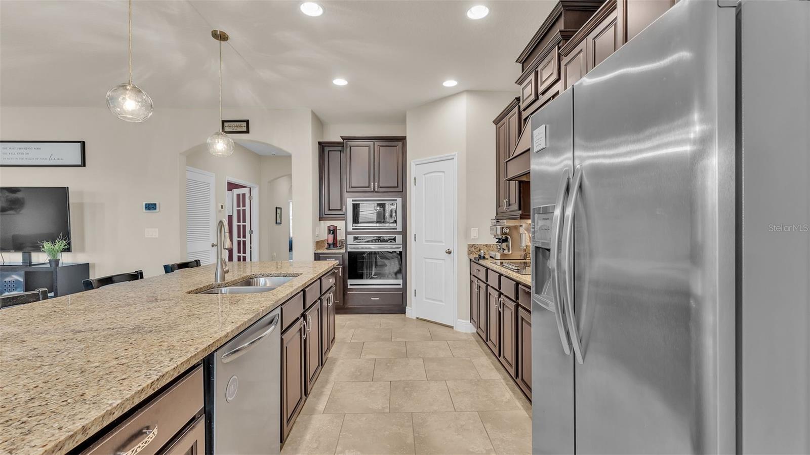 4224 PRIMA LAGO DR, LAKELAND, FL, 33810