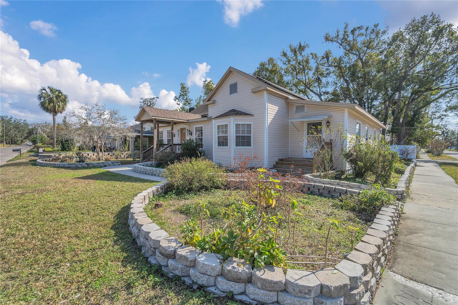 37620 HOWARD AVE, DADE CITY, FL, 33525