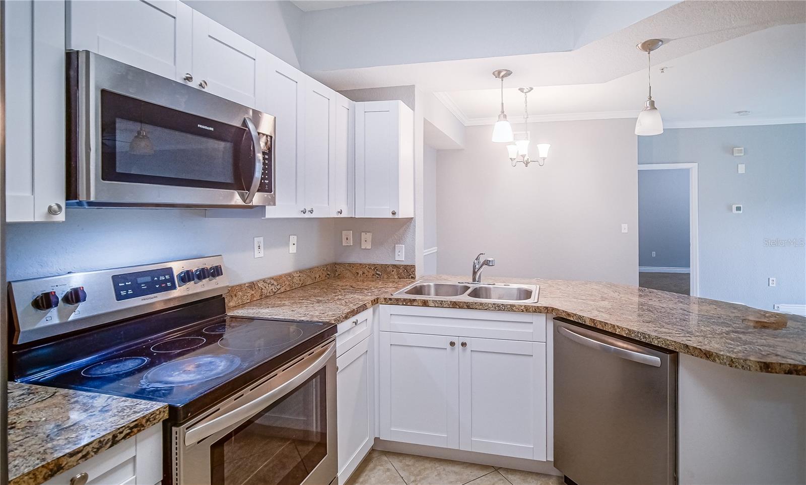 3701 CASTLE PINES LN #3927, ORLANDO, FL, 32839