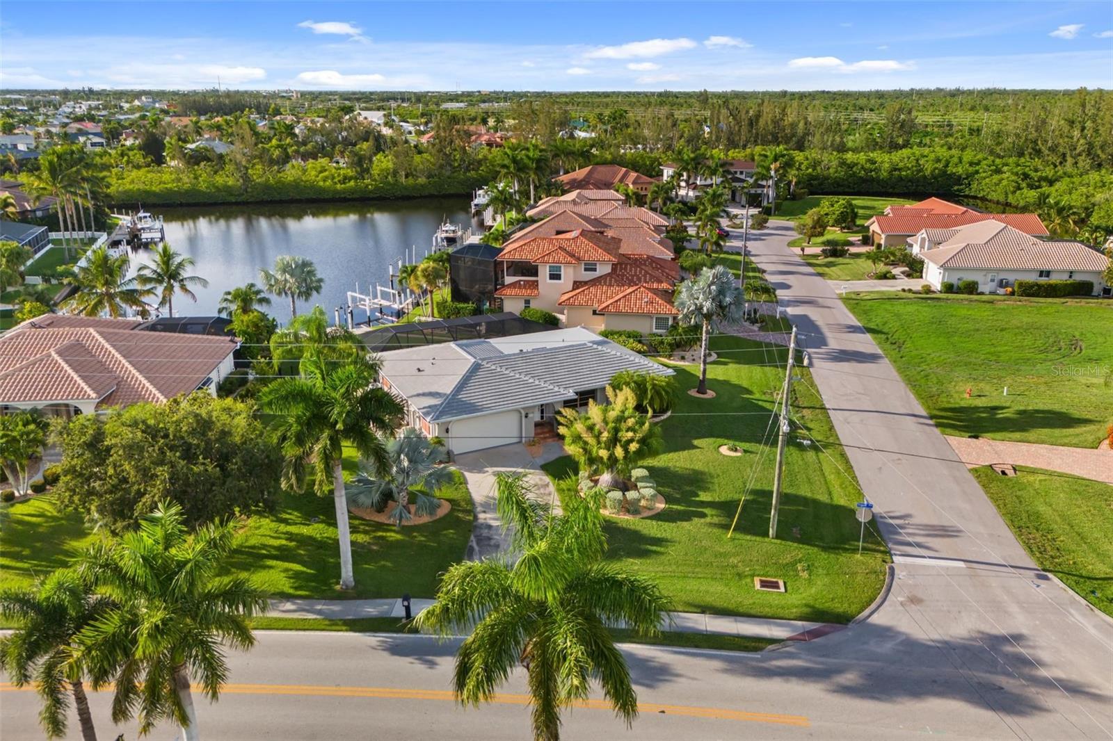 3560 TRIPOLI BLVD, PUNTA GORDA, FL, 33950