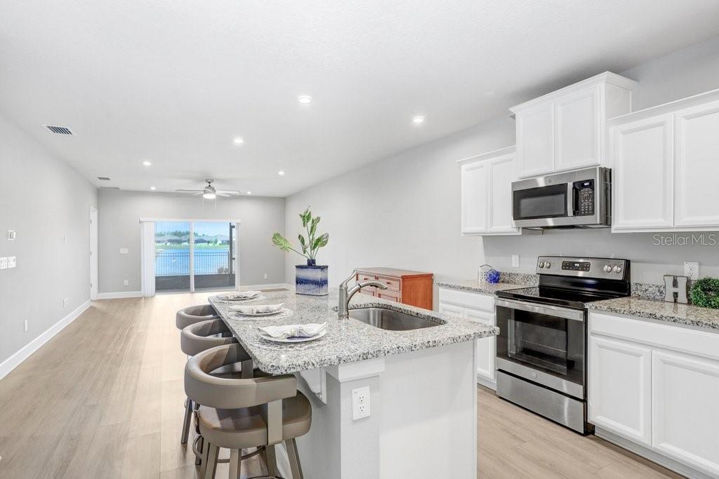 18058 TURNING LEAF CIR, LAND O LAKES, FL, 34638