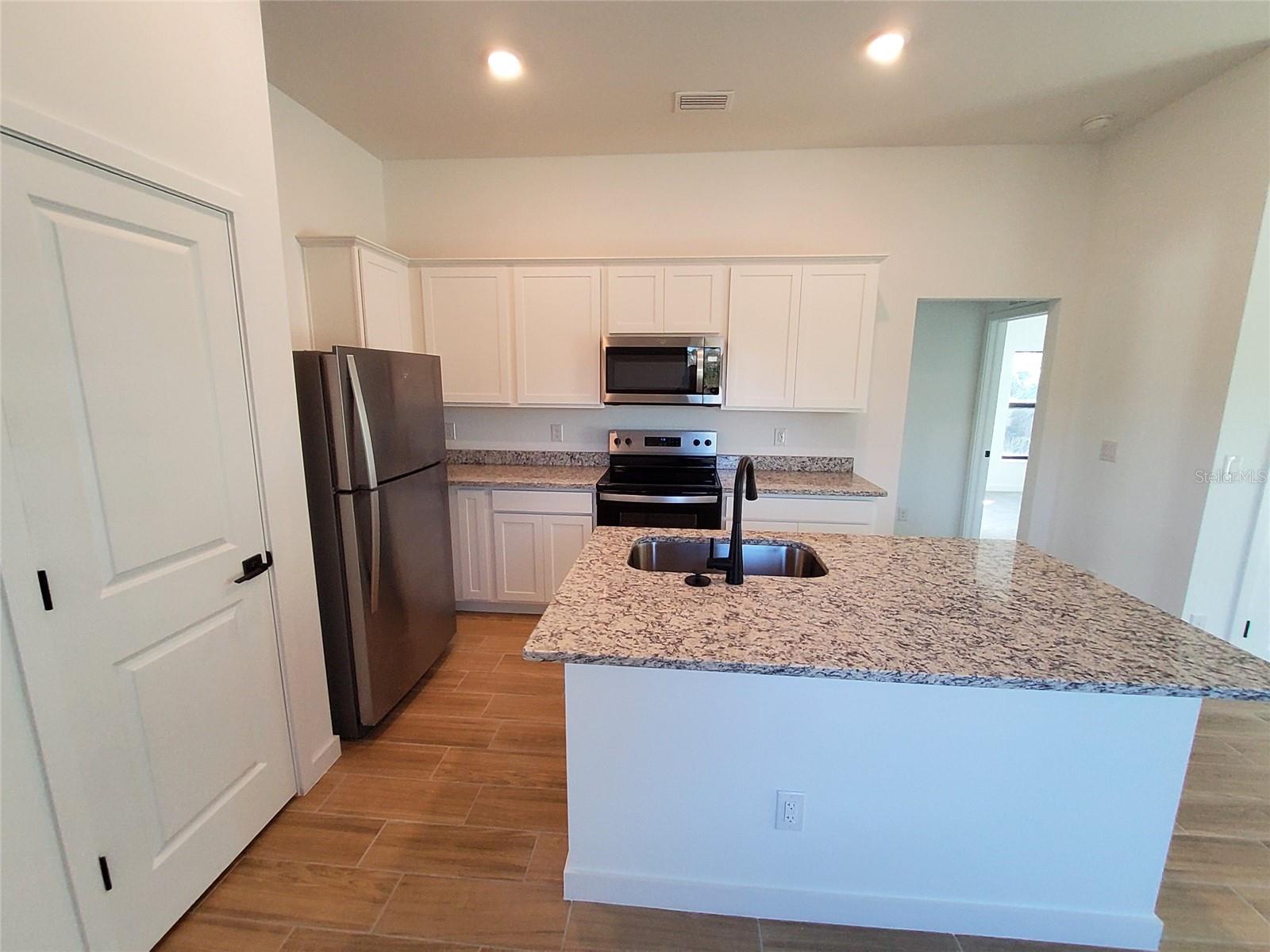 4066 IRISH TER, NORTH PORT, FL, 34288