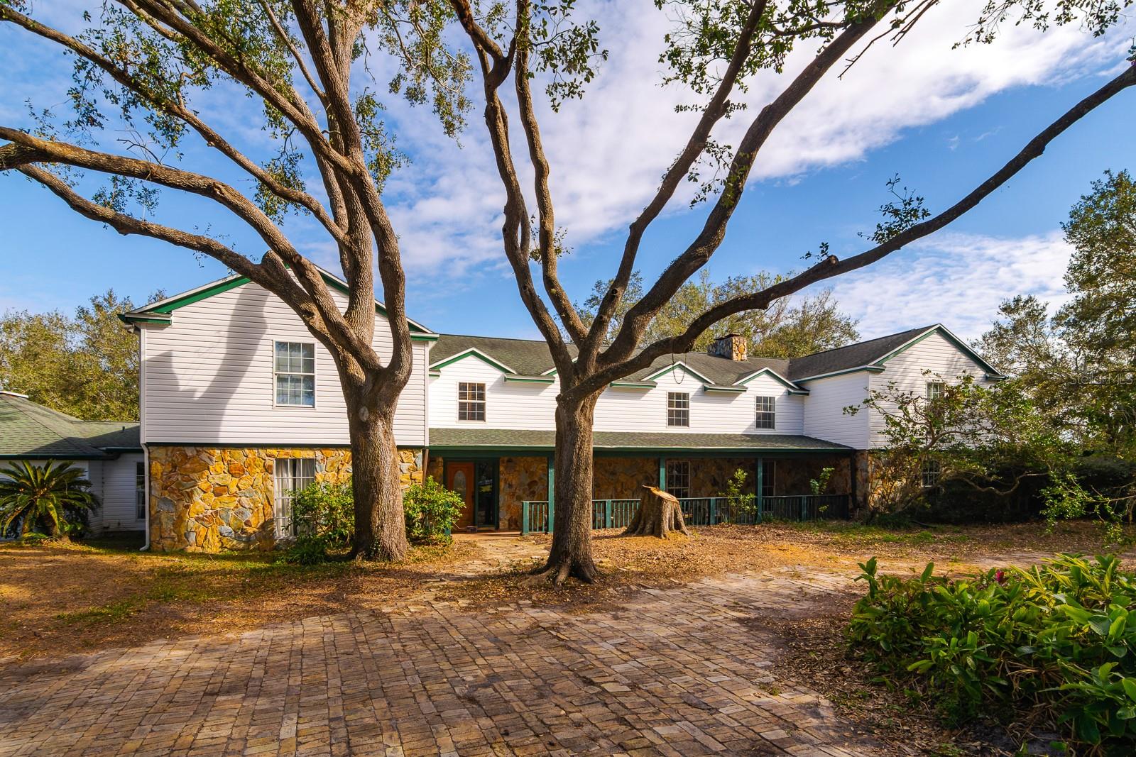 18029 LAKE REFLECTIONS BLVD, LUTZ, FL, 33558