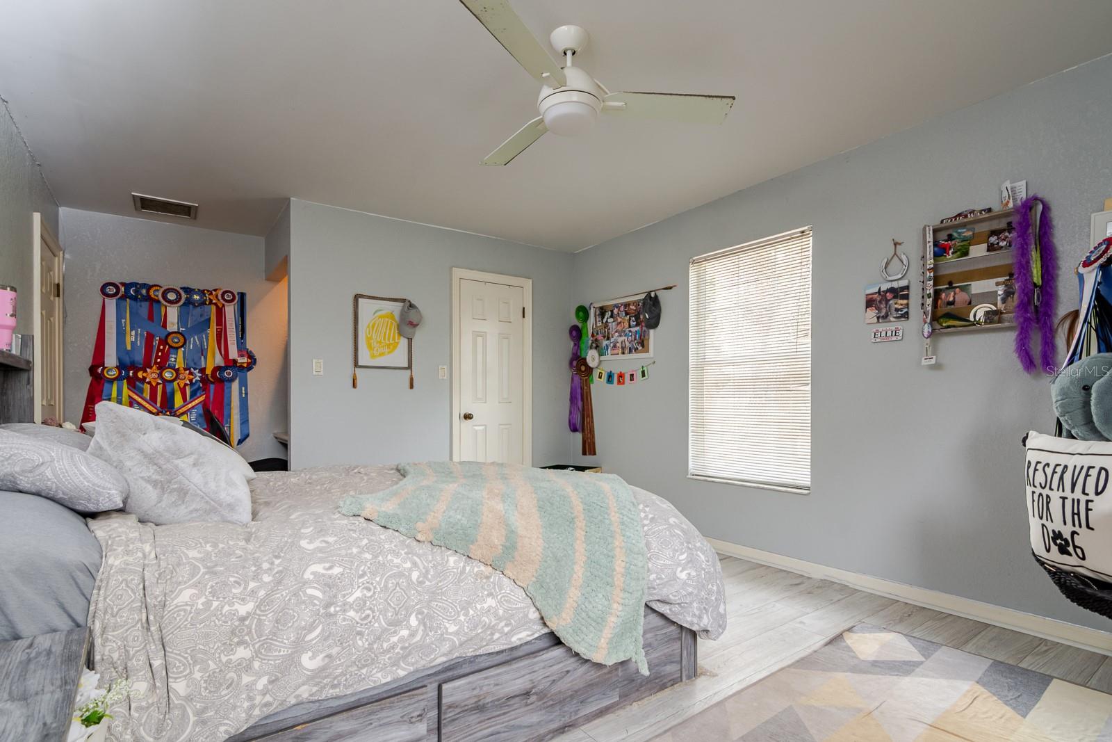 18029 LAKE REFLECTIONS BLVD, LUTZ, FL, 33558