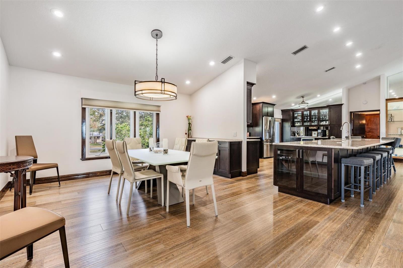 314 SHORE DR E, OLDSMAR, FL, 34677