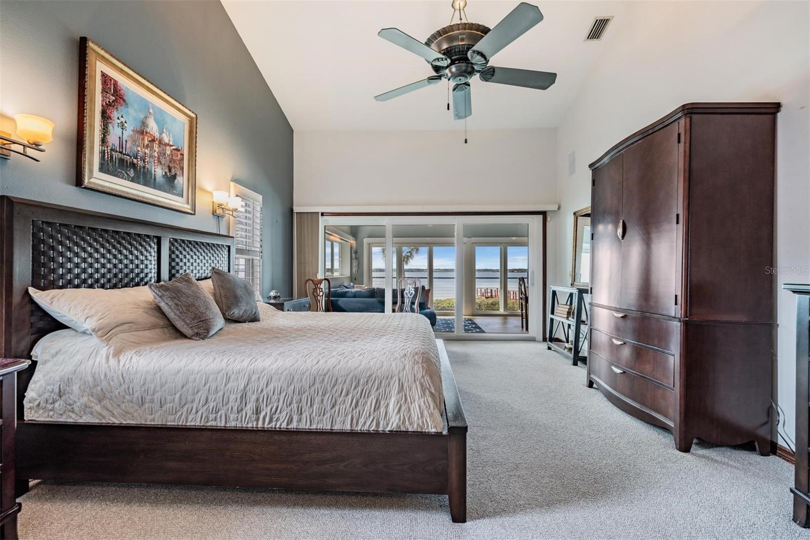 314 SHORE DR E, OLDSMAR, FL, 34677