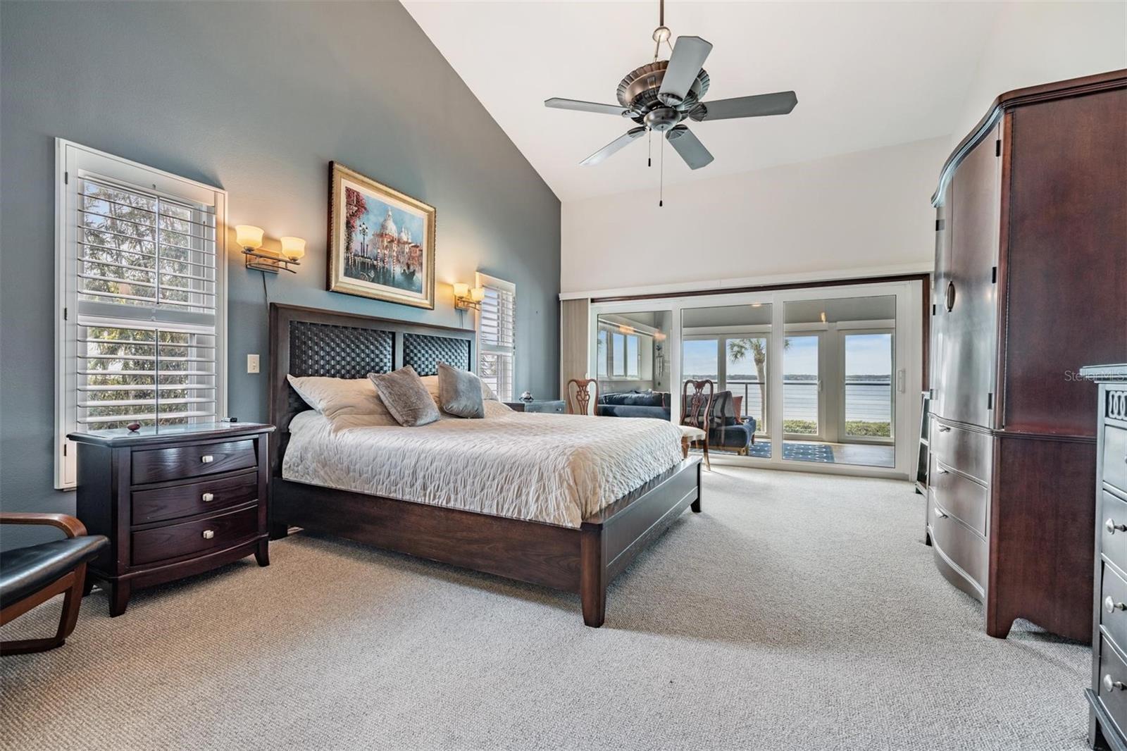 314 SHORE DR E, OLDSMAR, FL, 34677