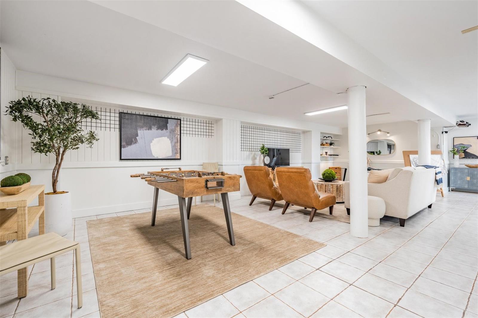 314 SHORE DR E, OLDSMAR, FL, 34677