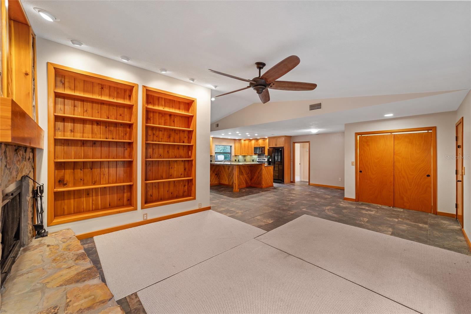 10096 S RIVIERA PT, HOMOSASSA, FL, 34448