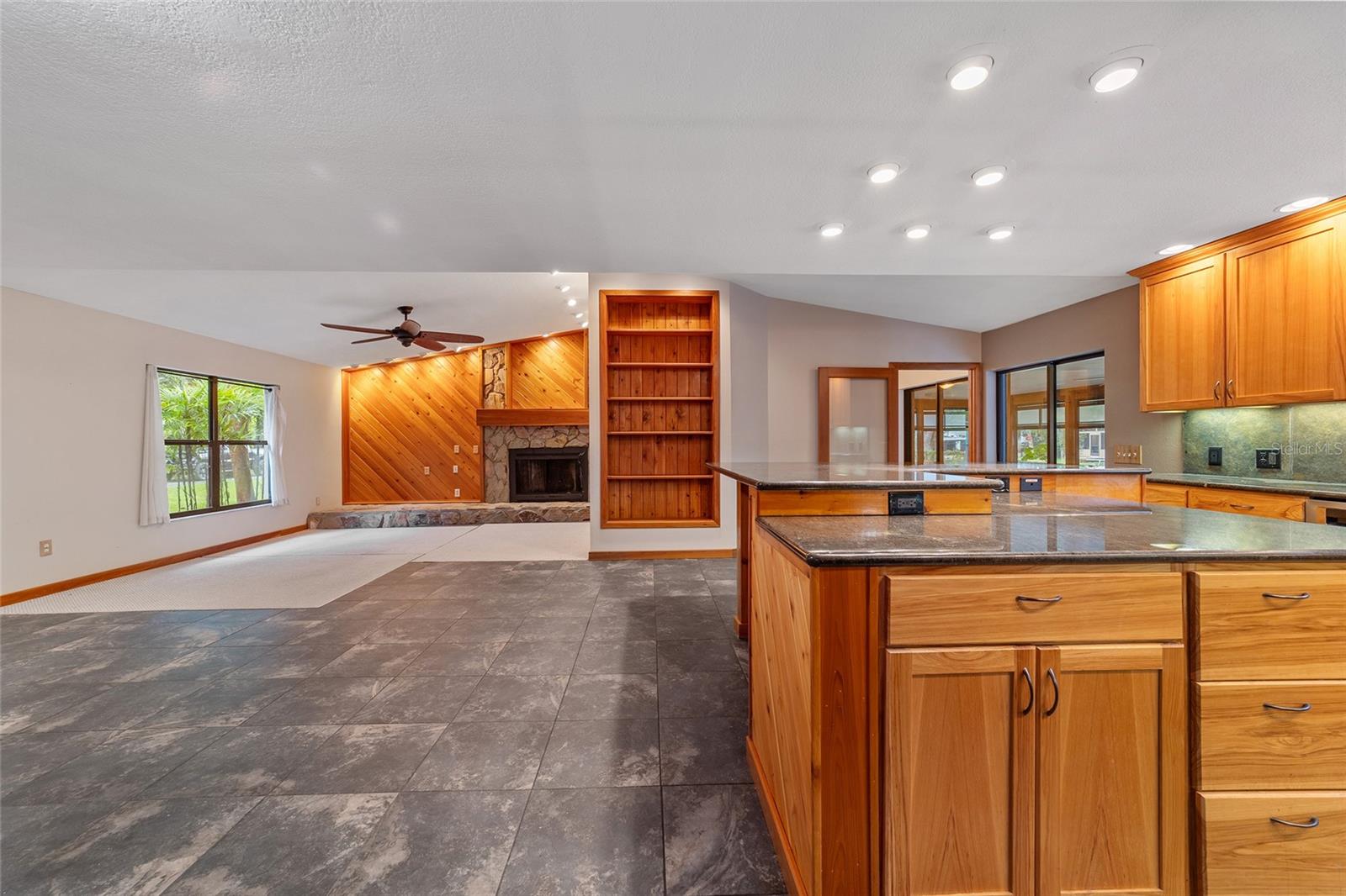 10096 S RIVIERA PT, HOMOSASSA, FL, 34448