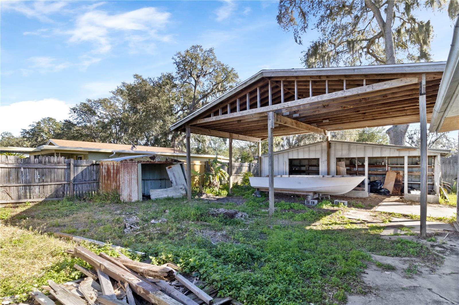 127 COLONIAL DR, AUBURNDALE, FL, 33823