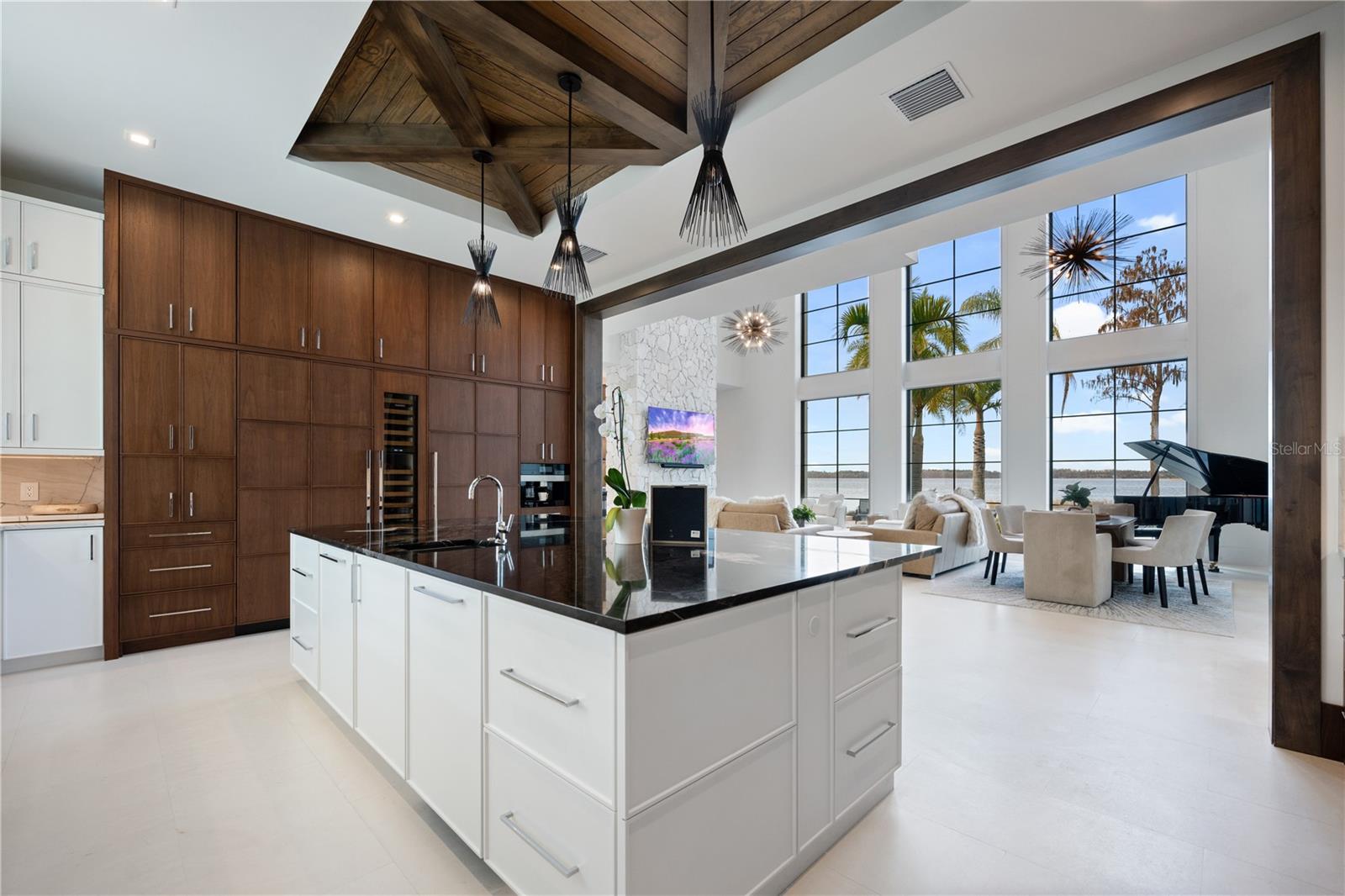 9122 BAY POINT DR, ORLANDO, FL, 32819