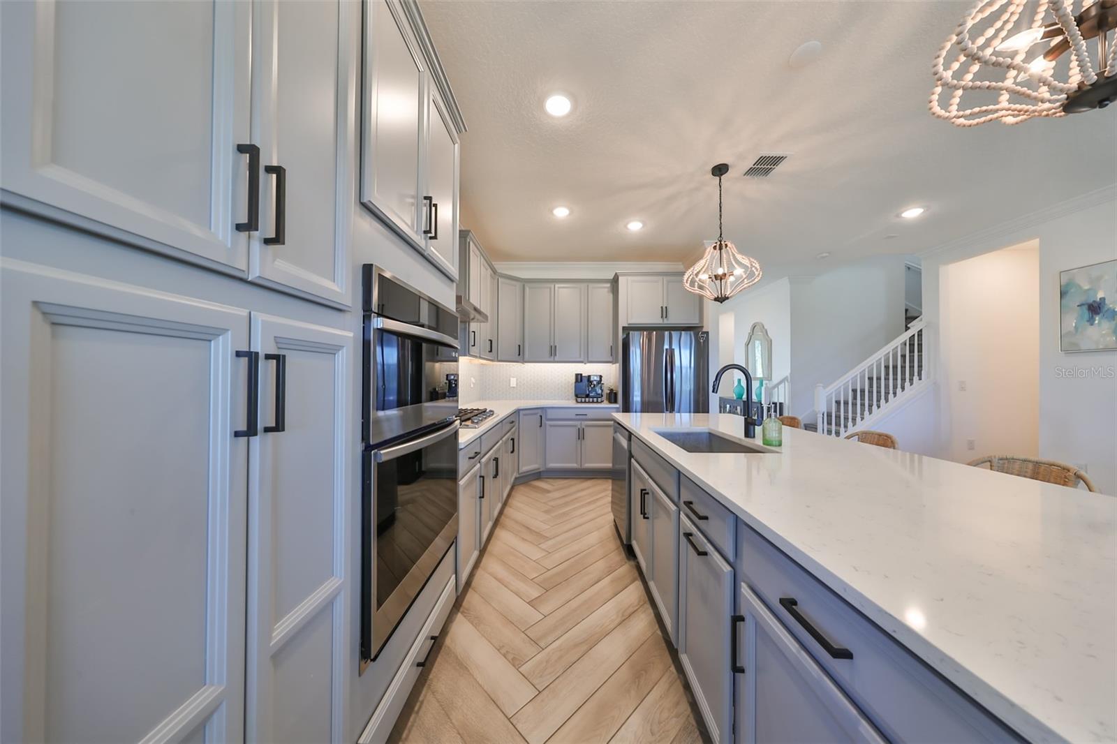 935 SIGNET DR, APOLLO BEACH, FL, 33572