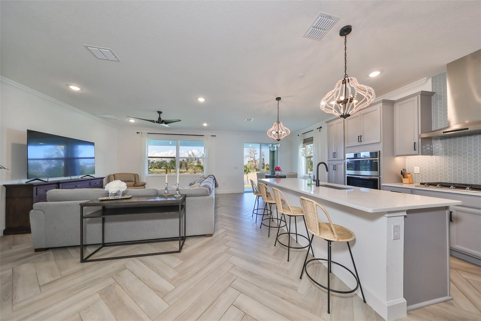 935 SIGNET DR, APOLLO BEACH, FL, 33572