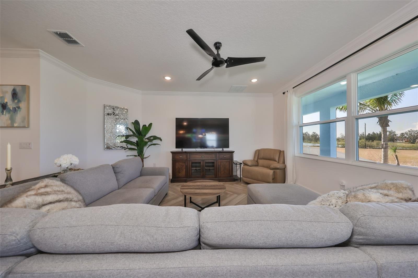 935 SIGNET DR, APOLLO BEACH, FL, 33572