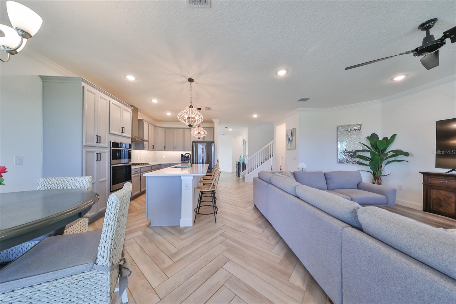 935 SIGNET DR, APOLLO BEACH, FL, 33572