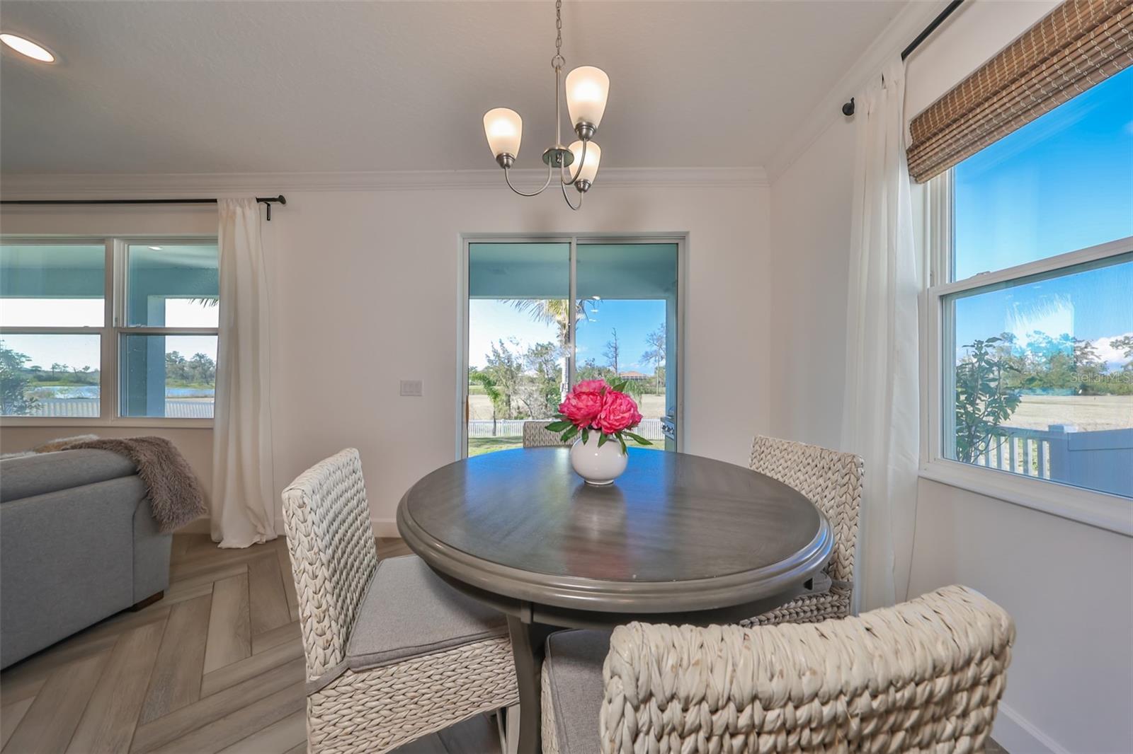 935 SIGNET DR, APOLLO BEACH, FL, 33572