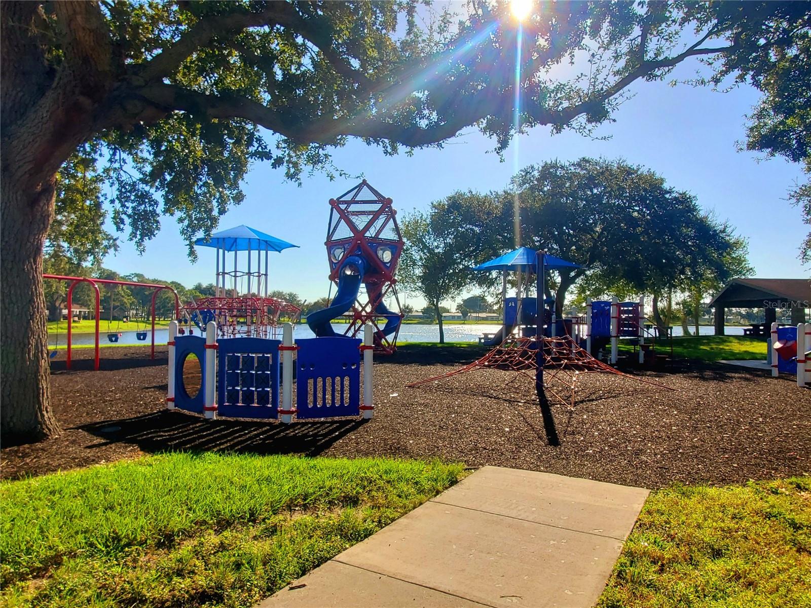 4498 LAKE BLVD, CLEARWATER, FL, 33762