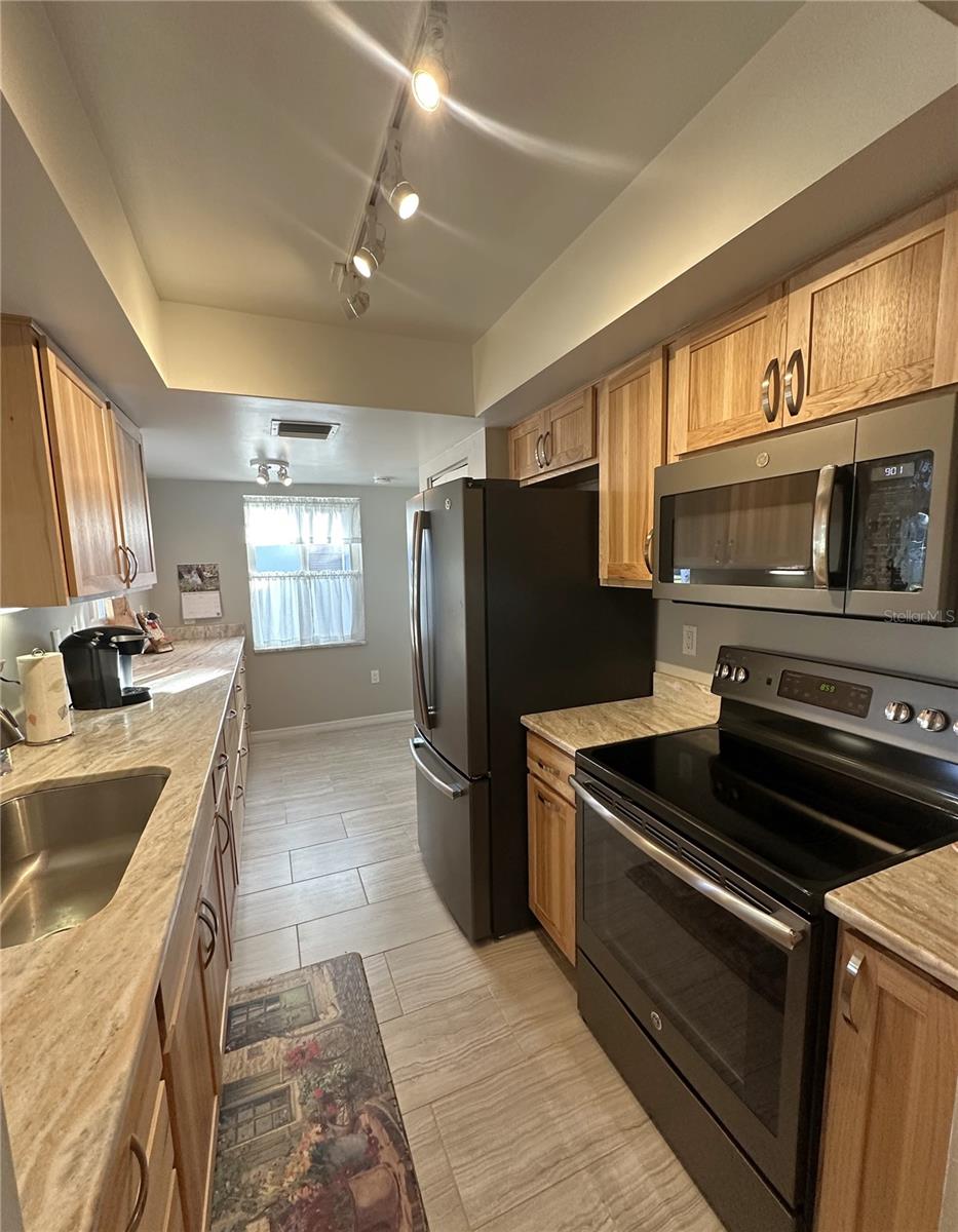 4498 LAKE BLVD, CLEARWATER, FL, 33762